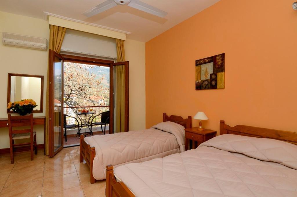 Izela Hotel Kala Nera Exterior photo